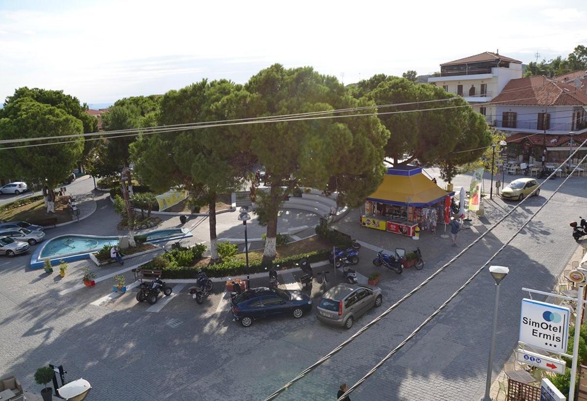 Simotel Ermis Hanioti Bagian luar foto